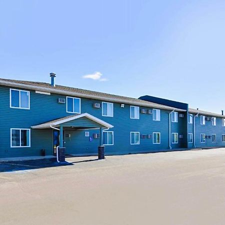 Love Hotels Staples By Oyo At Hwy 10 Mn Motley Buitenkant foto