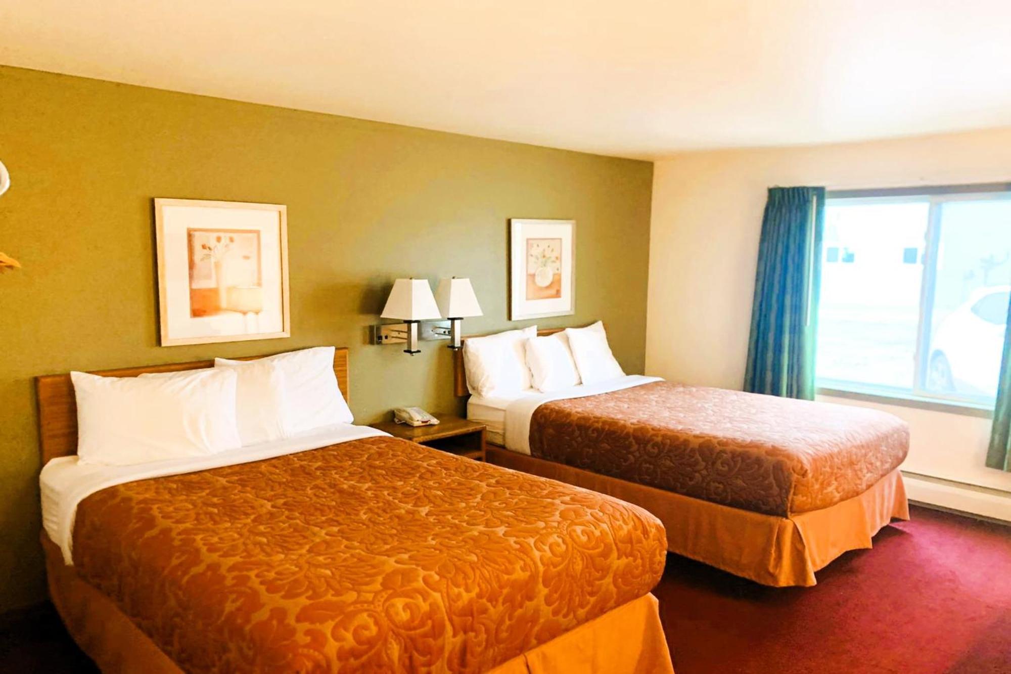 Love Hotels Staples By Oyo At Hwy 10 Mn Motley Buitenkant foto
